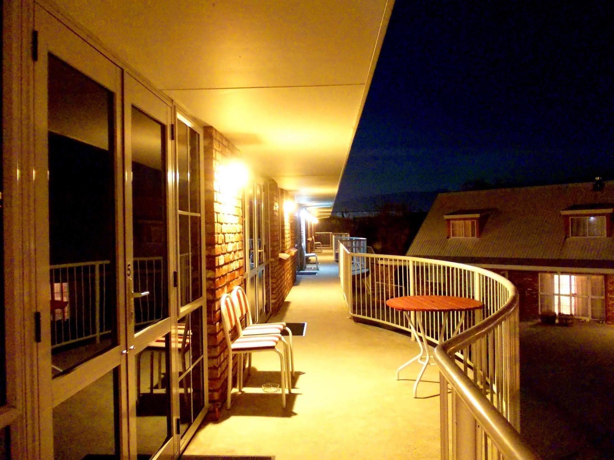 Alexandra Heights Motel Экстерьер фото