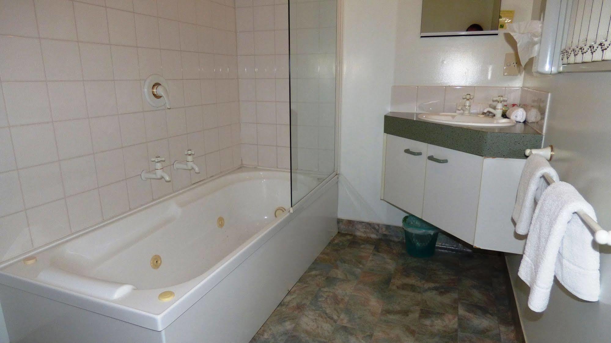 Alexandra Heights Motel Экстерьер фото